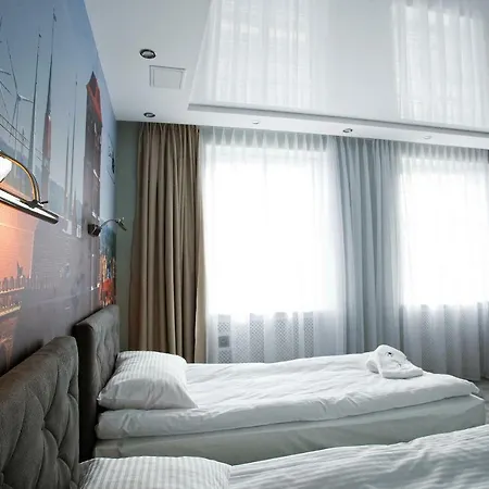 Zuraw Apartment *