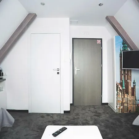 Zuraw Apartment